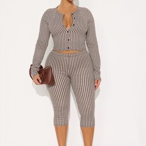 Mariana Houndstooth Capris Set - Black and White